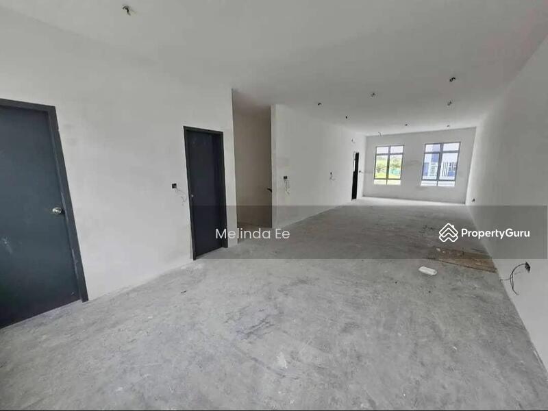 For Sale - Johor Bahru Bandar Dato Onn Beautiful 2 Storey Terrace 3bed
