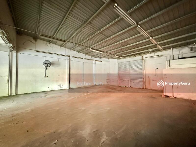 For Rent - Terrace Corner Factory at Taman Perindustrian Juru