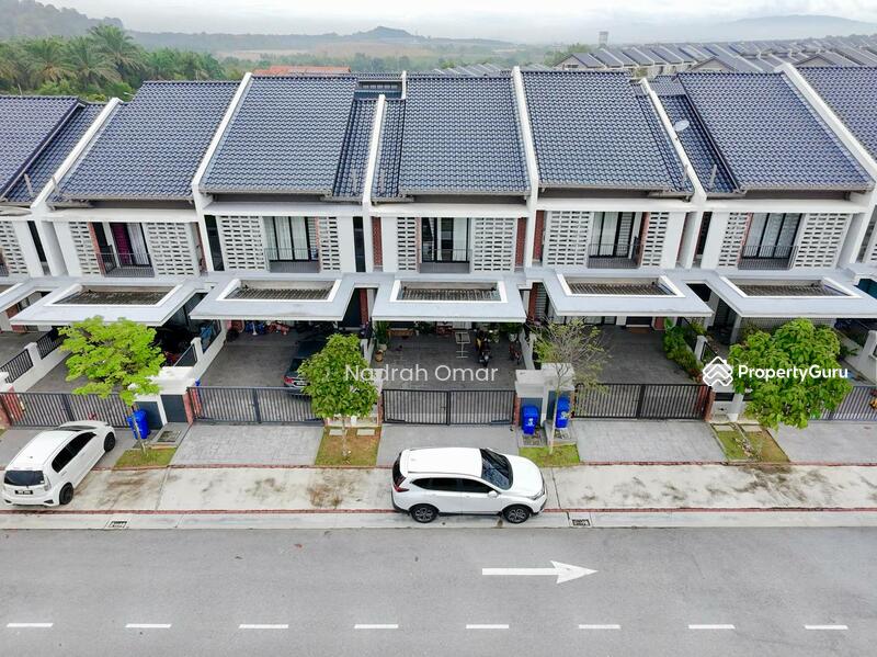 For Sale - Elmina Valley 5 @ City of Elmina