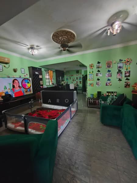 2-storey Terraced House for Sale in Taman Seri Orkid (Skudai) - Sharon Ng - Living Room - PropertyGuru.com.my