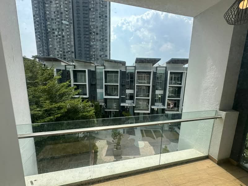 Kondominium untuk Dijual di Seri Puteri Hills Town Villa & Condominium - Andrew Yap - Exterior - PropertyGuru.com.my