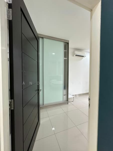 Kondominium untuk Dijual di Seri Puteri Hills Town Villa & Condominium - Andrew Yap - Bedroom - PropertyGuru.com.my