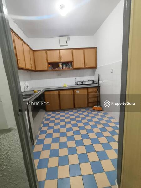 For Sale - Aman Puri Apartment