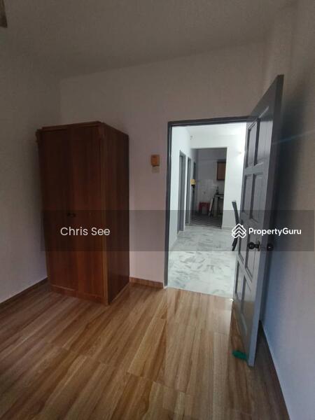 For Sale - Aman Puri Apartment