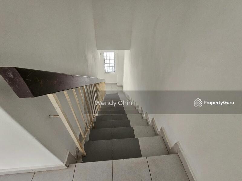 Untuk Dijual - TAMAN PUCHONG UTAMA