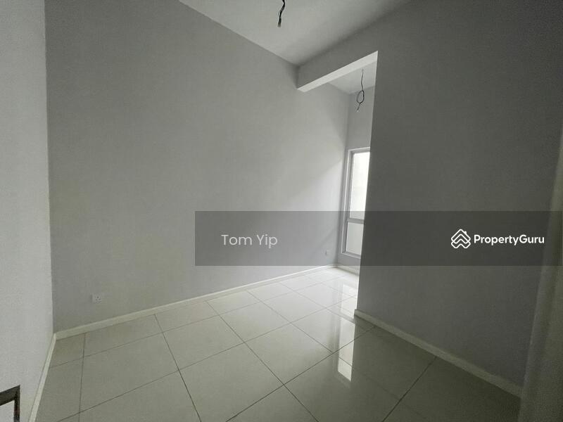 Rumah Teres untuk Dijual di Tamansari (Rawang) - Tom Yip - PropertyGuru.com.my