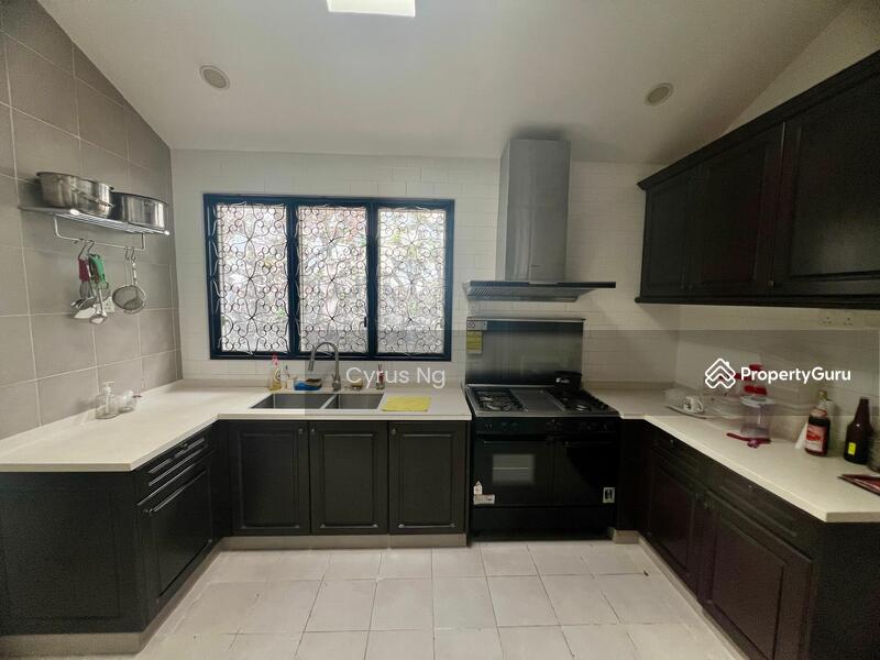 Untuk Dijual - Semi-Detached House at Taman Seputeh