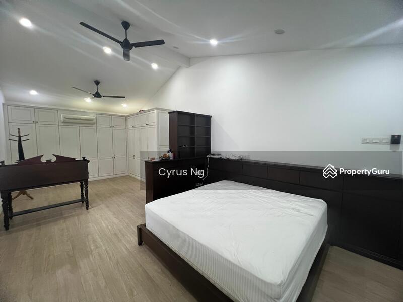 Untuk Dijual - Semi-Detached House at Taman Seputeh