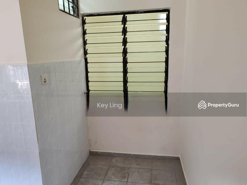 Rumah Teres 2 Tingkat untuk Dijual di PJS 10 - Key Ling - PropertyGuru.com.my