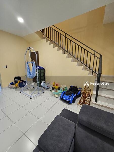 For Sale - Meridin East Acacia