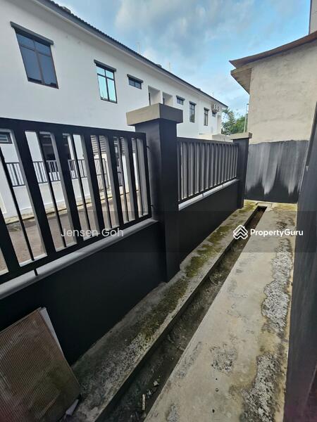 For Sale - Meridin East Acacia