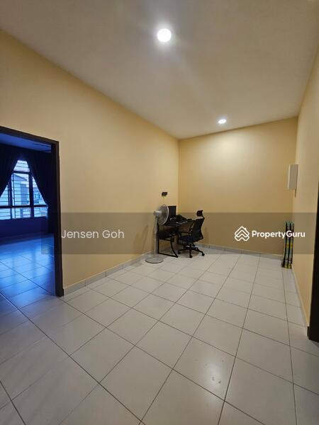 For Sale - Meridin East Acacia
