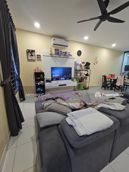 For Sale - Meridin East Acacia