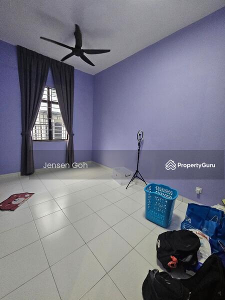 For Sale - Meridin East Acacia