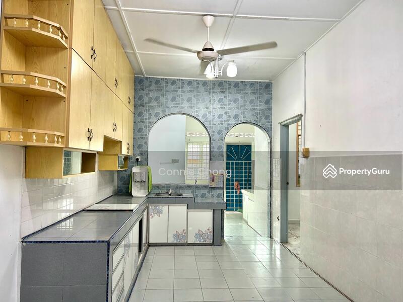 For Sale - 1-storey Terraced House at Taman Permai