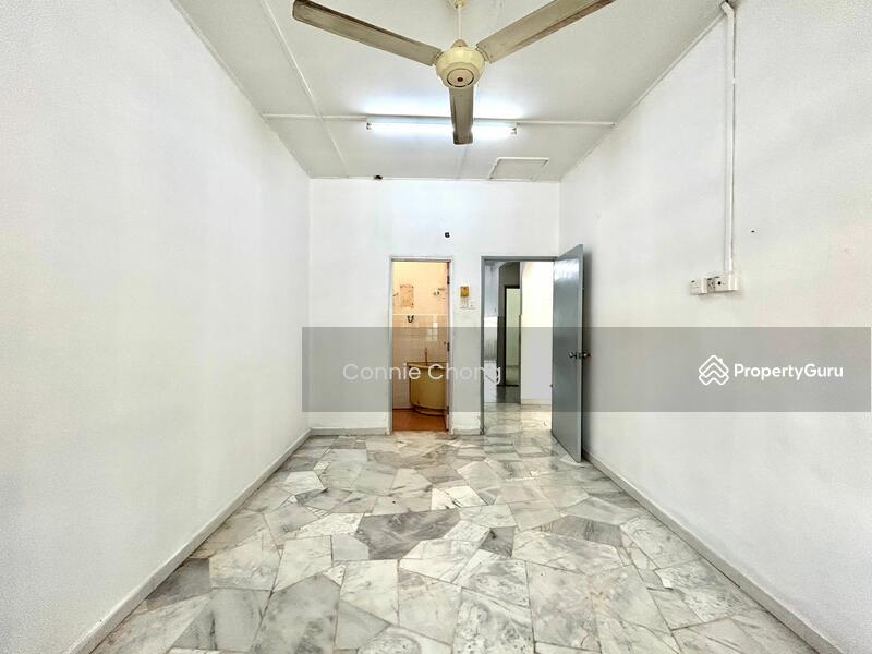 For Sale - 1-storey Terraced House at Taman Permai