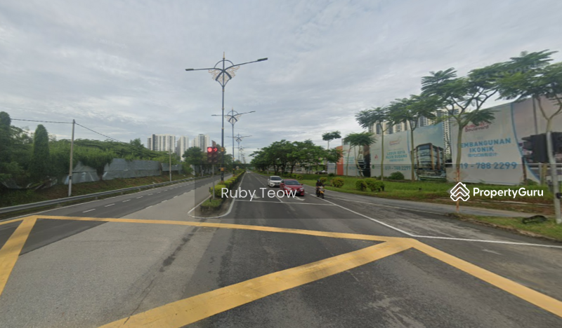 For Sale - Tampoi – Commercial Land for Sale