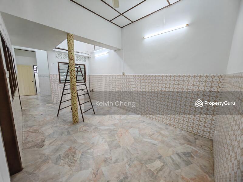 Untuk Disewa - Menglembu 22x70 Single Storey