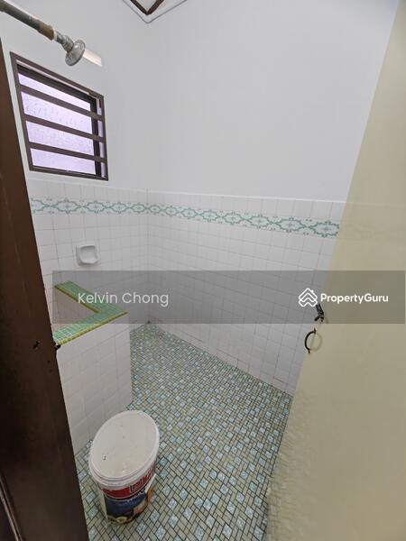 Untuk Disewa - Menglembu 22x70 Single Storey