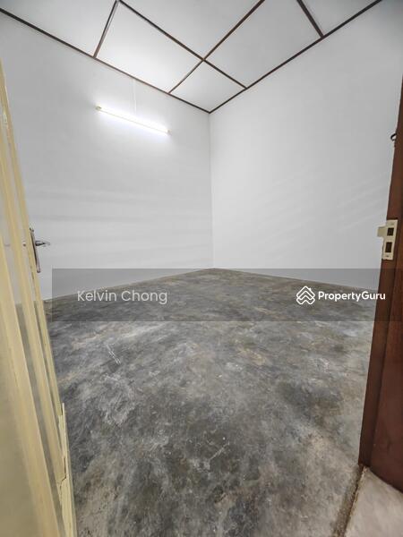 Untuk Disewa - Menglembu 22x70 Single Storey