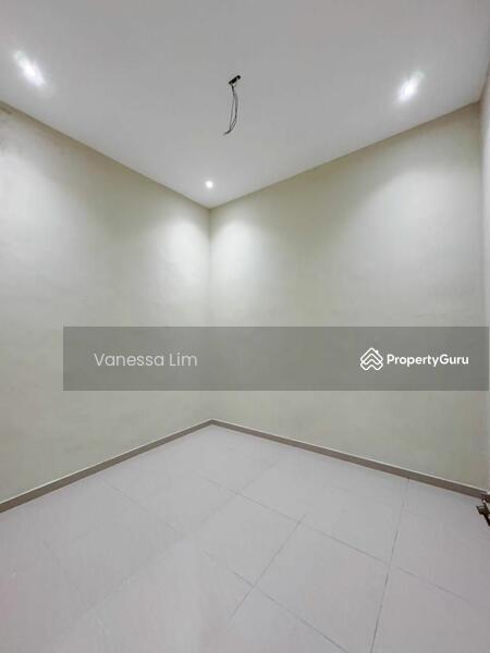 For Sale - 1-storey Terraced House at Taman Desa Skudai