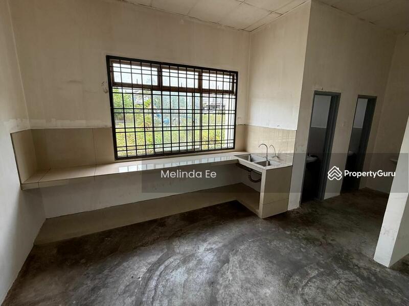 Untuk Disewa - Skudai Taman Sri Pulai Perdana Nice 2 Storey Shop Office (1st Floor)