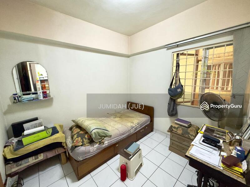 End Lot Shang Villa Condominium, Petaling Jaya