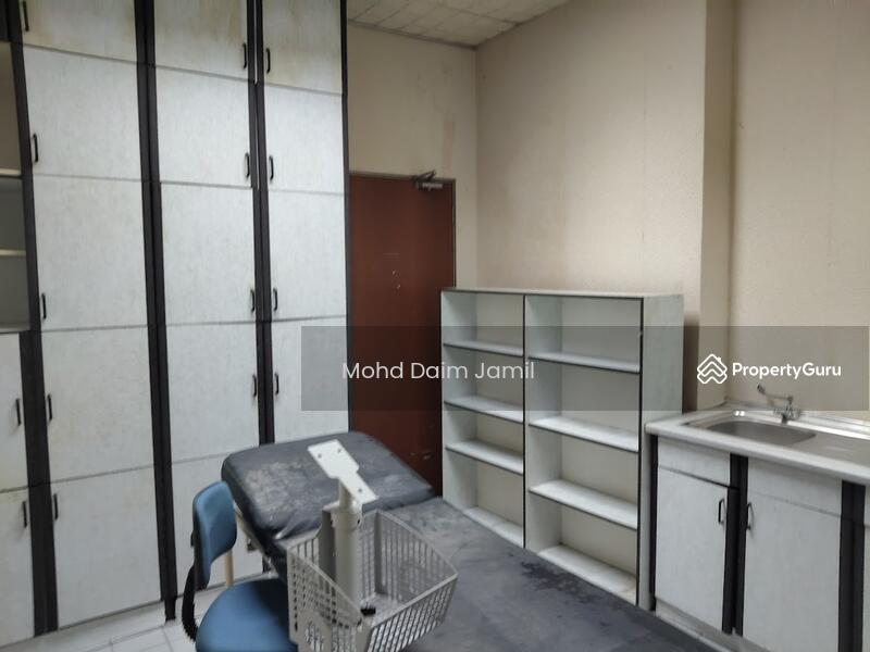 For Rent - Retail / Clinic Space for Lease — Etiqa Twins, Jalan Pinang, Kuala Lumpur City Centre