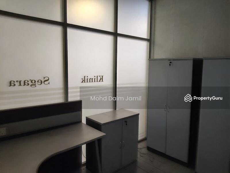 For Rent - Retail / Clinic Space for Lease — Etiqa Twins, Jalan Pinang, Kuala Lumpur City Centre