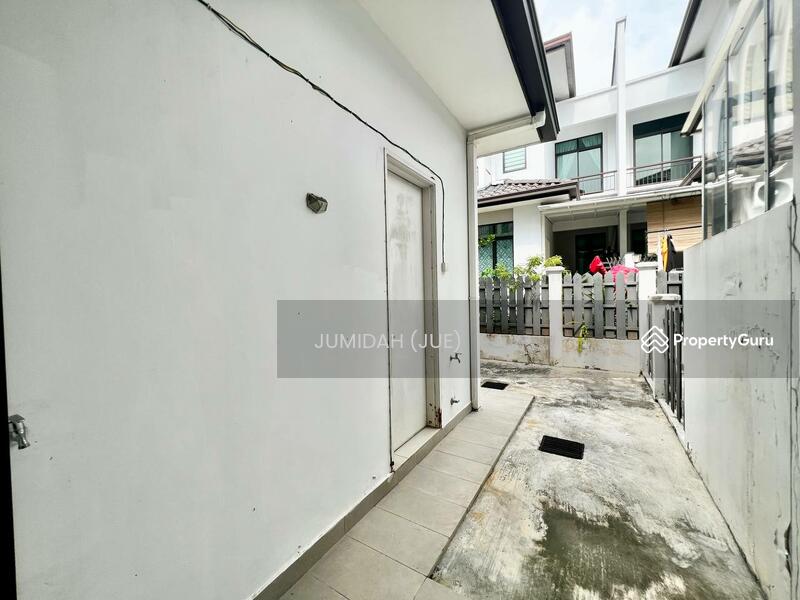 FACING OPEN SEMI DETACHED TENDERFIELD ECO MAJESTIC Semenyih