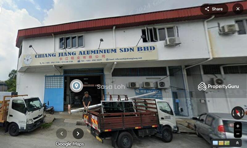 For Rent - 2.5 Storey Semi D @ Taman Industri Selesa Jaya, Balakong For Rent