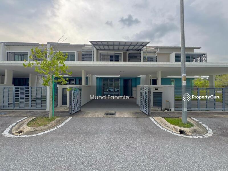 Laman Mawar, Kota Seriemas, Nilai