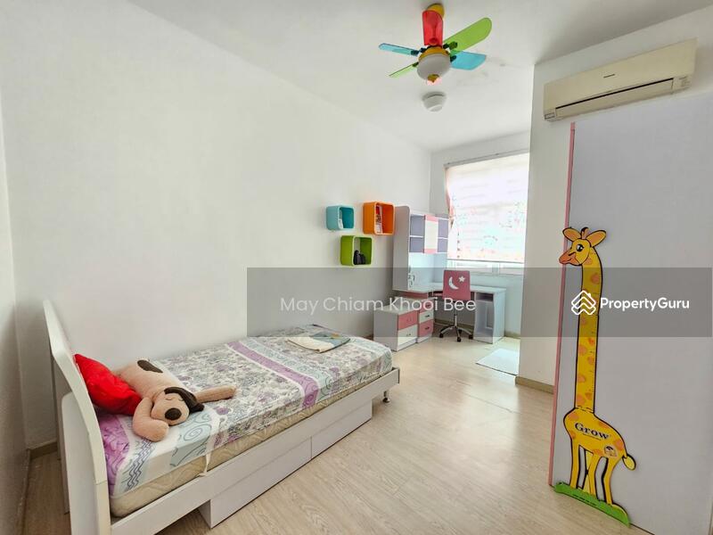 Untuk Dijual - 2.5 Storey Terrace Taman Cendana Permai Fully Renovated Juru