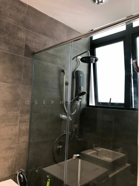 Servis Apartment untuk Disewa di H2O Residences - Josephine Lee - Bathroom - PropertyGuru.com.my