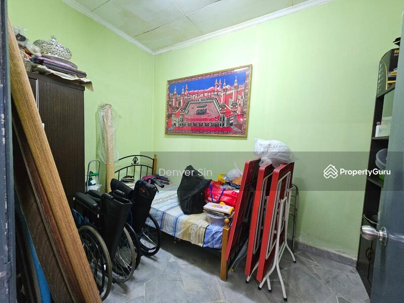 For Sale - Bandar Tun Hussein Onn