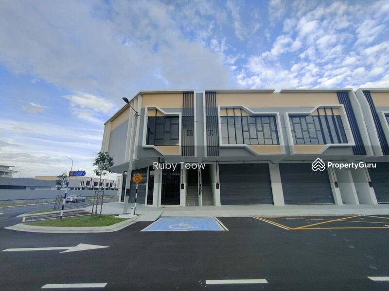 For Rent - Bandar Dato Onn – 3 Storey Shop Lot (Corner Lot) for Rent