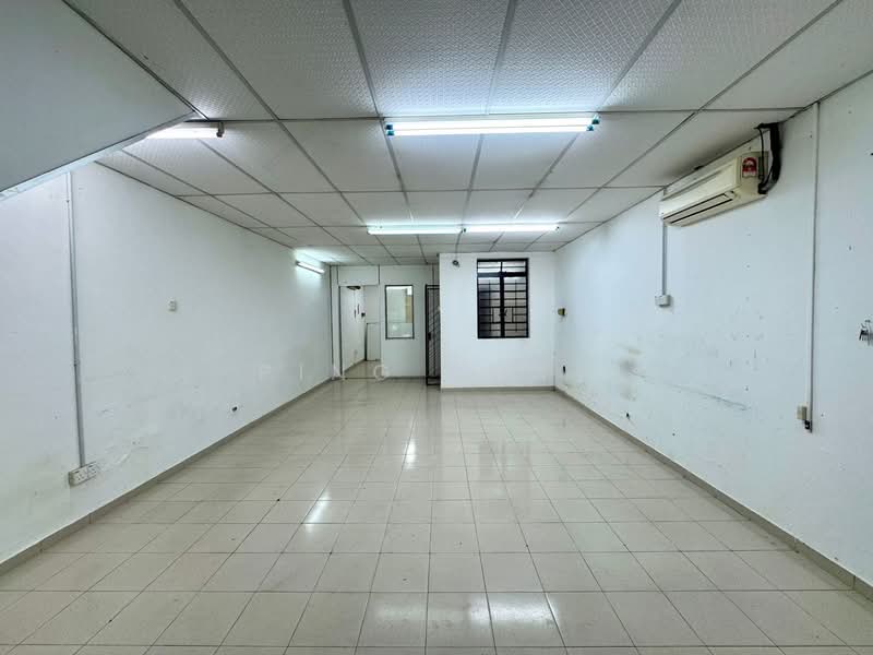 Rumah Teres 2 Tingkat untuk Dijual di Kampung Syed (Pulau Tikus) - Ping Koay - Interior - PropertyGuru.com.my