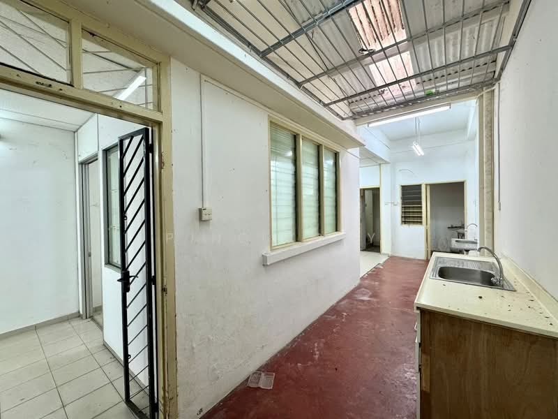 Rumah Teres 2 Tingkat untuk Dijual di Kampung Syed (Pulau Tikus) - Ping Koay - Interior - PropertyGuru.com.my