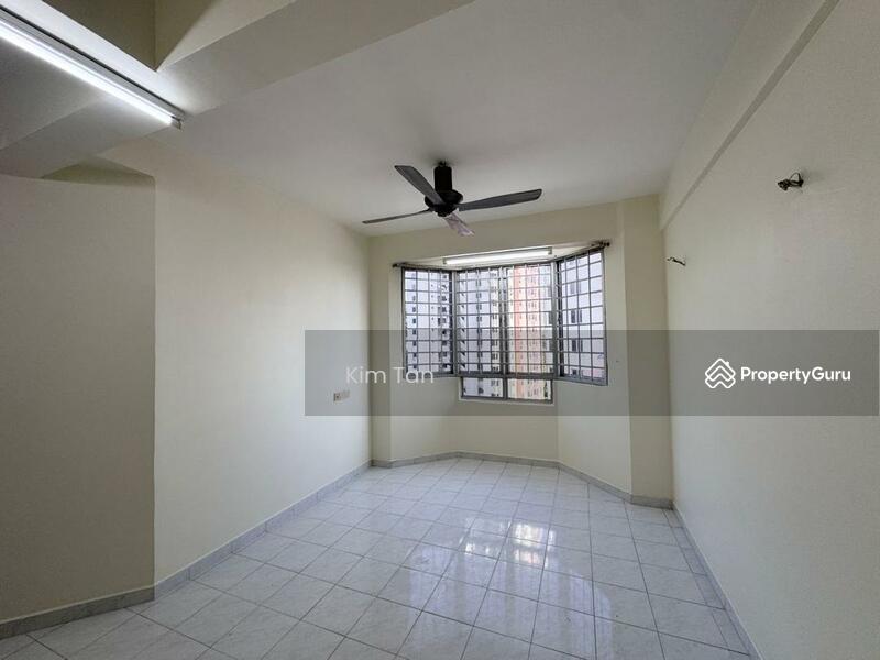 Untuk Disewa - Jay Series (Greenlane Heights Block J)