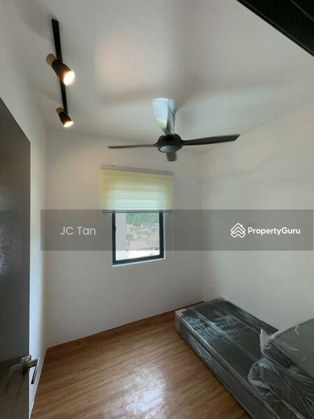 For Rent - Armani Residence