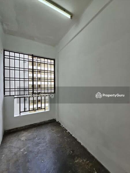 Untuk Dijual - Taman Megah Ria