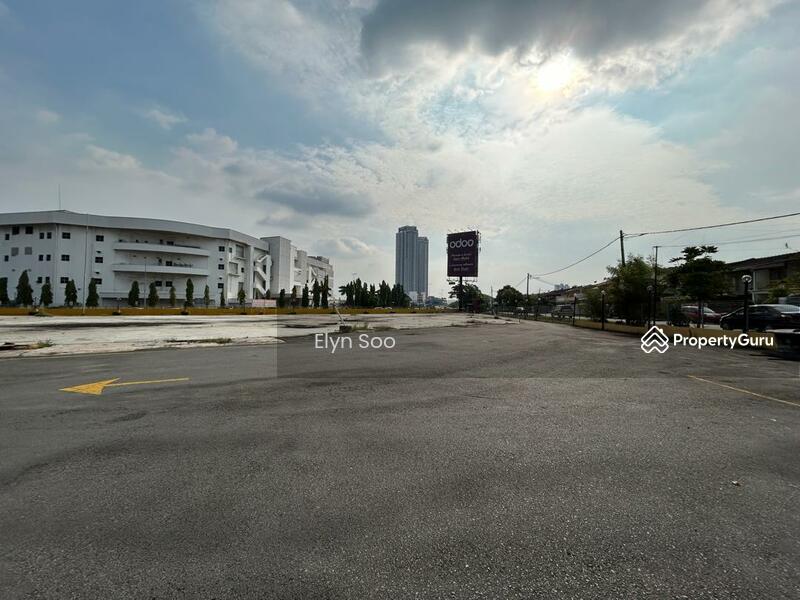 For Rent - PJ Commercial Land @ Kelana Jaya ( Facing LDP Highway )