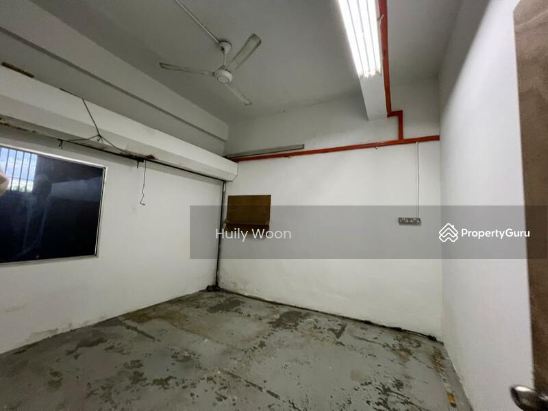 For Rent - Taman Perindustrian Gembira