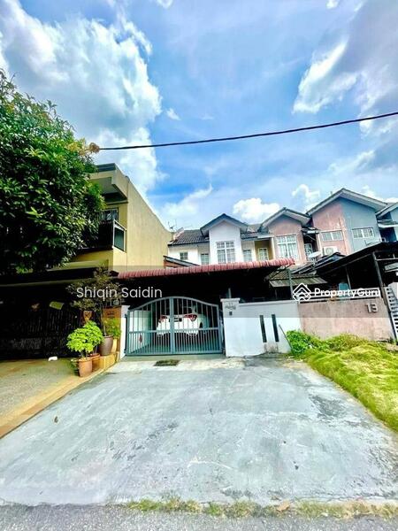 For Sale - Puncak Alam