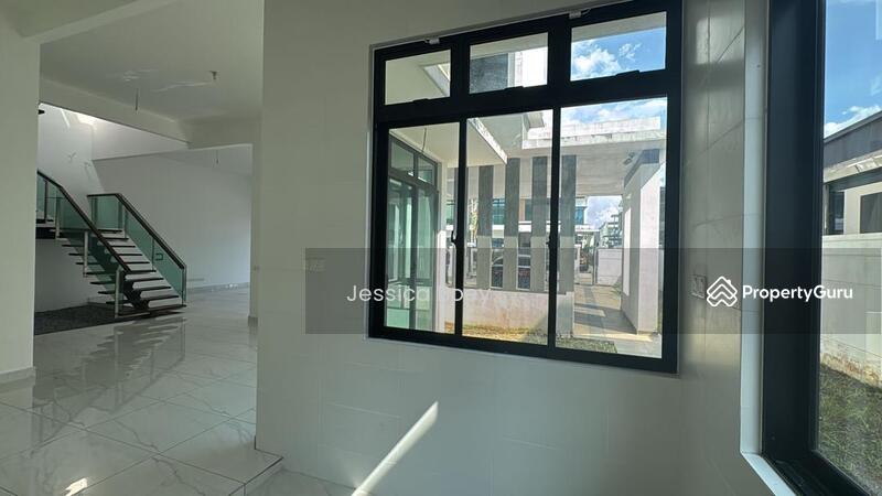 For Sale - Taman Nusa Duta 3