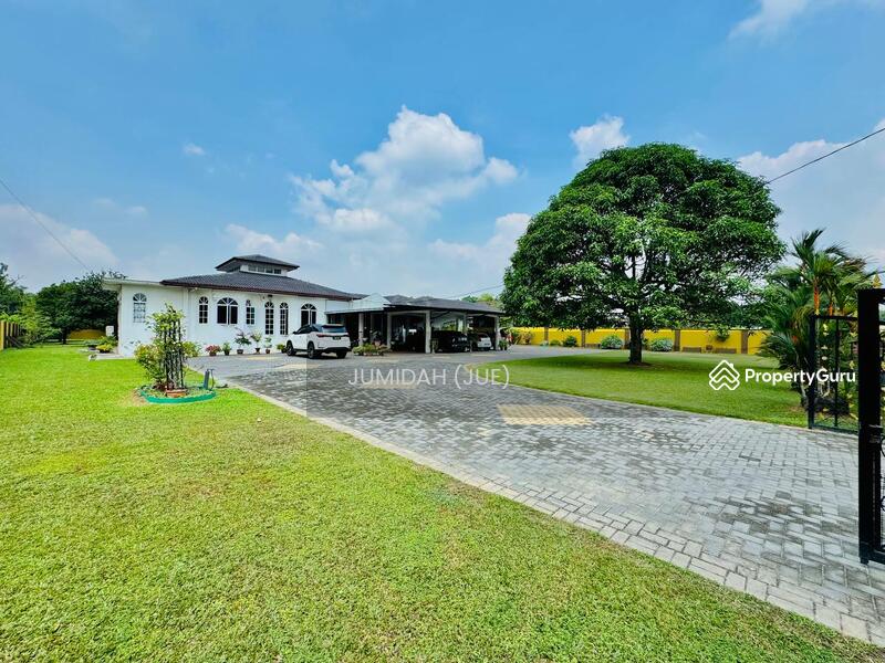 Huge Land Area Single Storey Bungalow Kg Kubu Gajah, Sungai Buloh