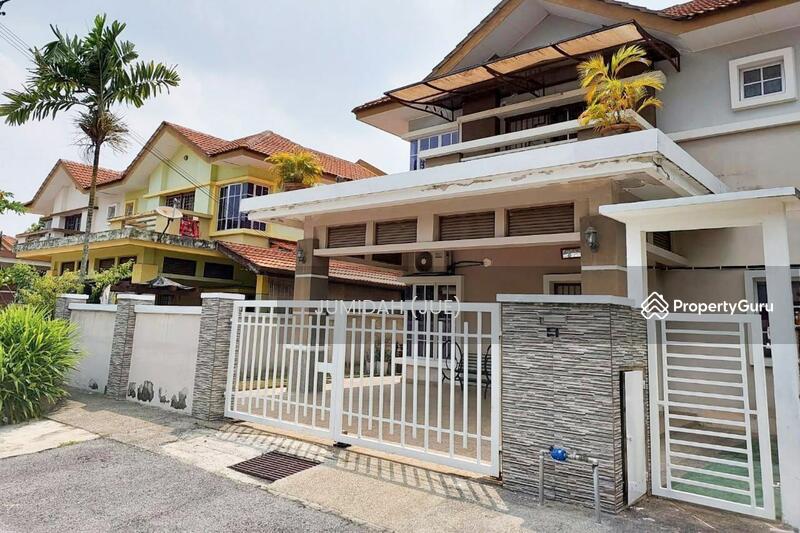 Partially Furnished Double Storey Semi D @ Bandar Bukit Mahkota, Seksy