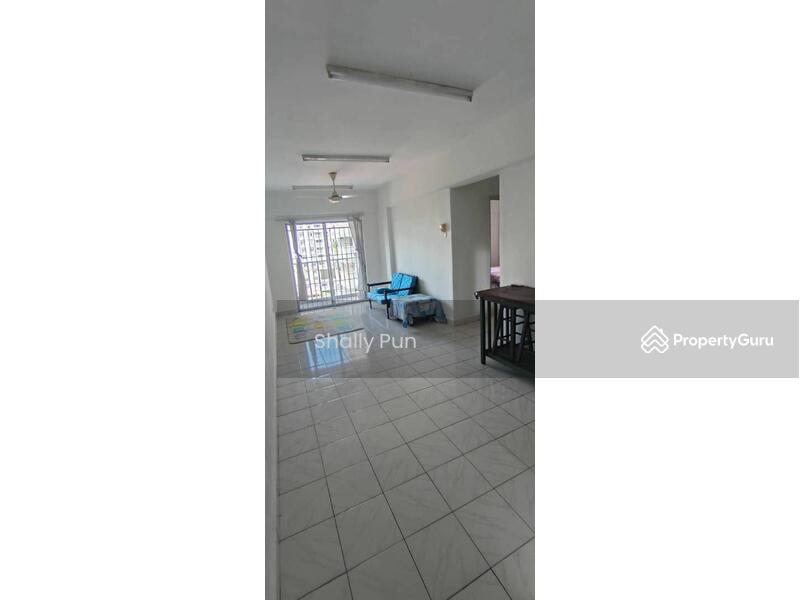 For Rent - Arena Green