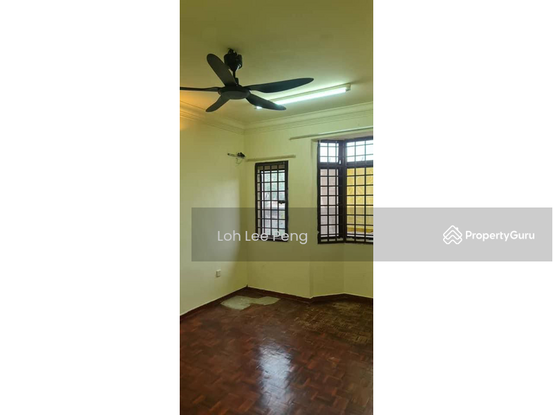 Untuk Dijual - 2-storey Terrace House at Taman Tan Sri Yaacob