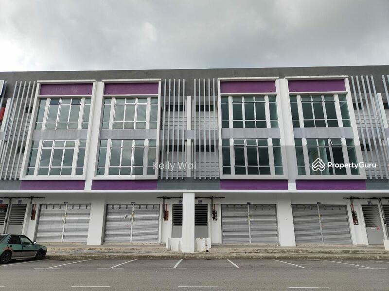 For Sale - Persiaran Scientex Utama 1 @ Scientex Senai Utama 3 Storey Shoplot For Sale